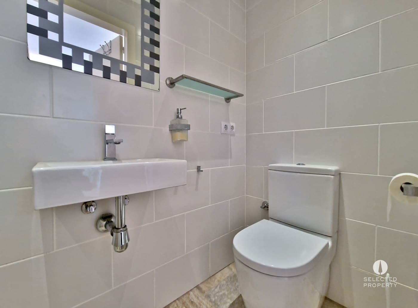 7 makuuhuone Huvila myytävänä paikassa Roses mukana uima-altaan - 1 575 000 € (Ref: 9618117)