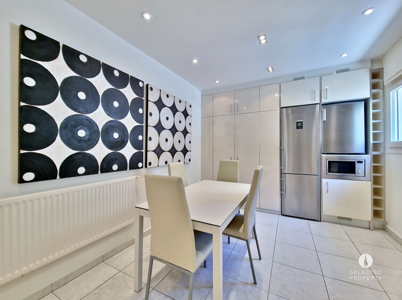 7 makuuhuone Huvila myytävänä paikassa Roses mukana uima-altaan - 1 575 000 € (Ref: 9618117)