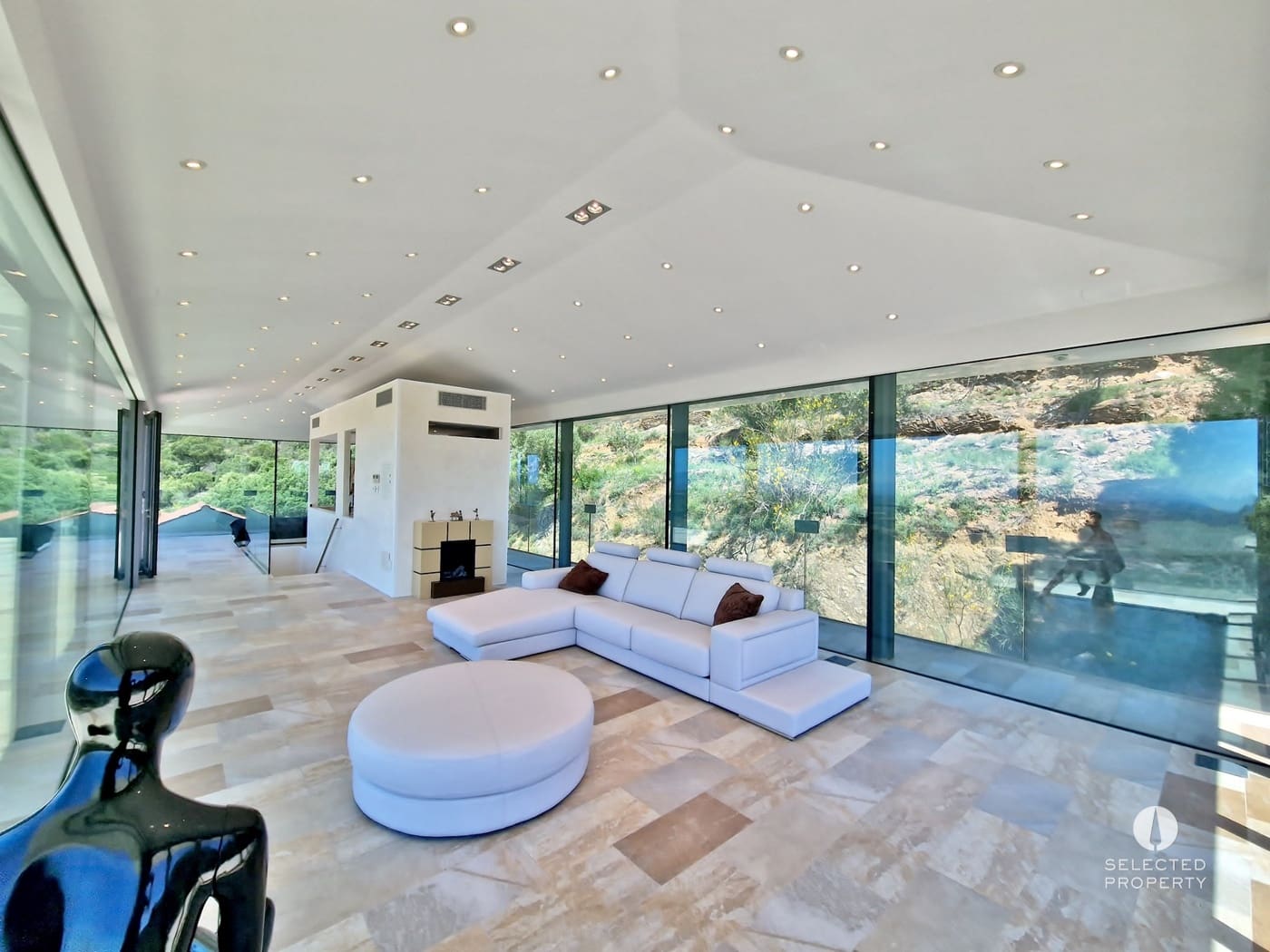 7 makuuhuone Huvila myytävänä paikassa Roses mukana uima-altaan - 1 575 000 € (Ref: 9618117)