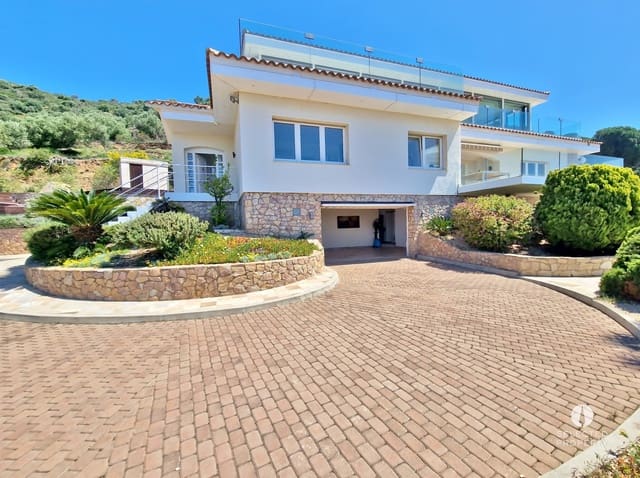 7 soveværelse Villa til salg i Roses med swimmingpool - € 1.575.000 (Ref: 9618117)