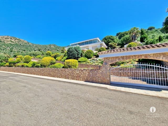 7 soveværelse Villa til salg i Roses med swimmingpool - € 1.575.000 (Ref: 9618117)