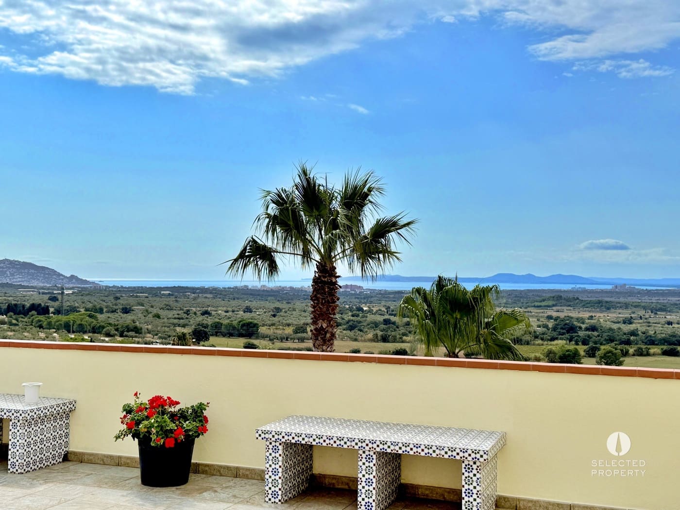 Casa de 6 habitaciones en Roses en venta con piscina - 680.000 € (Ref: 9618700)