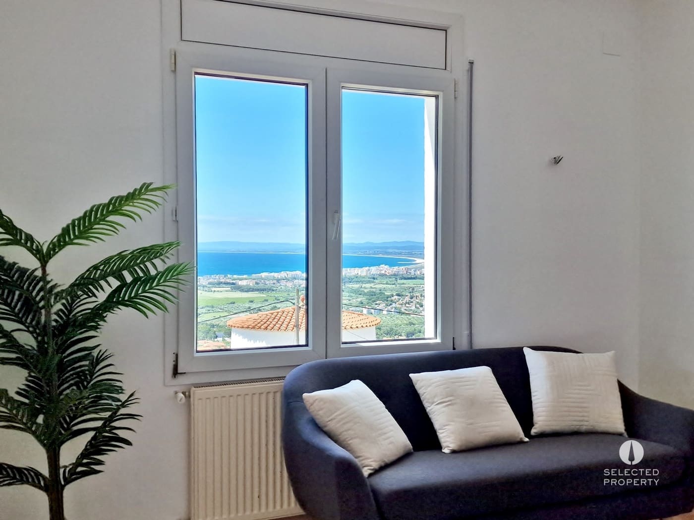 Casa de 4 habitaciones en Roses en venta con piscina - 665.000 € (Ref: 9618701)