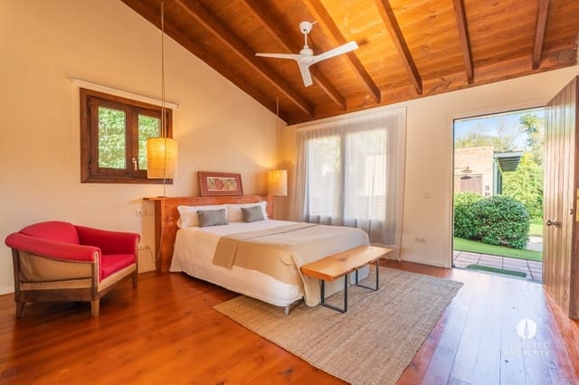 11 slaapkamer Huis te koop in Cabanelles met zwembad - € 1.590.000 (Ref: 9649876)