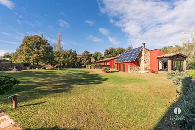 11 slaapkamer Huis te koop in Cabanelles met zwembad - € 1.590.000 (Ref: 9649876)