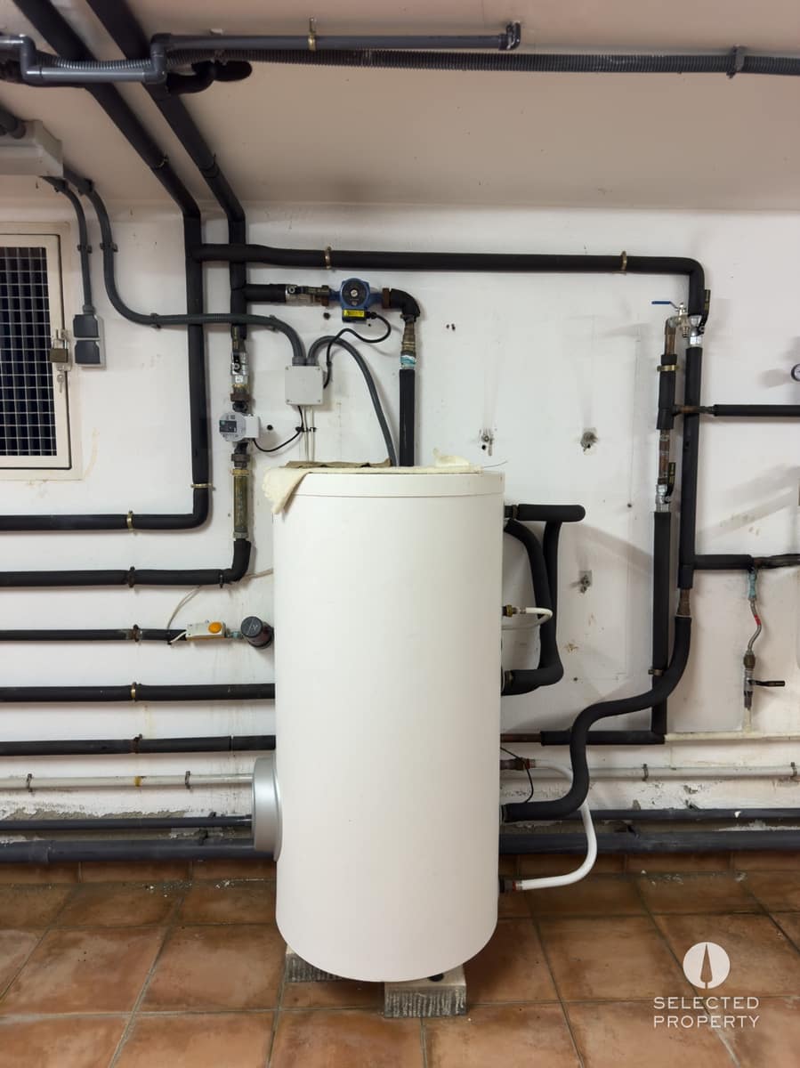 3 slaapkamer Villa te koop in Navata met zwembad - € 980.000 (Ref: 9789791)