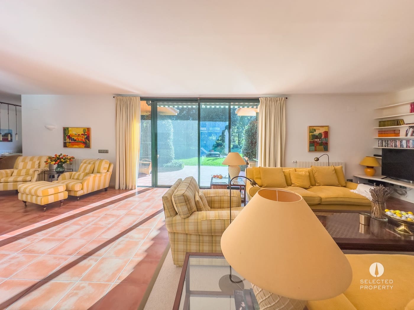 3 slaapkamer Villa te koop in Navata met zwembad - € 980.000 (Ref: 9789791)