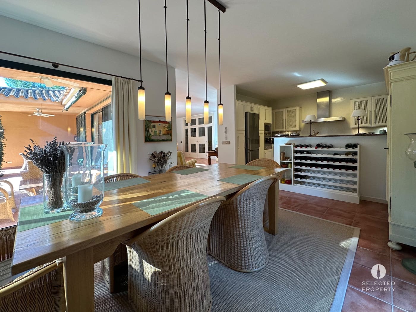 3 slaapkamer Villa te koop in Navata met zwembad - € 980.000 (Ref: 9789791)