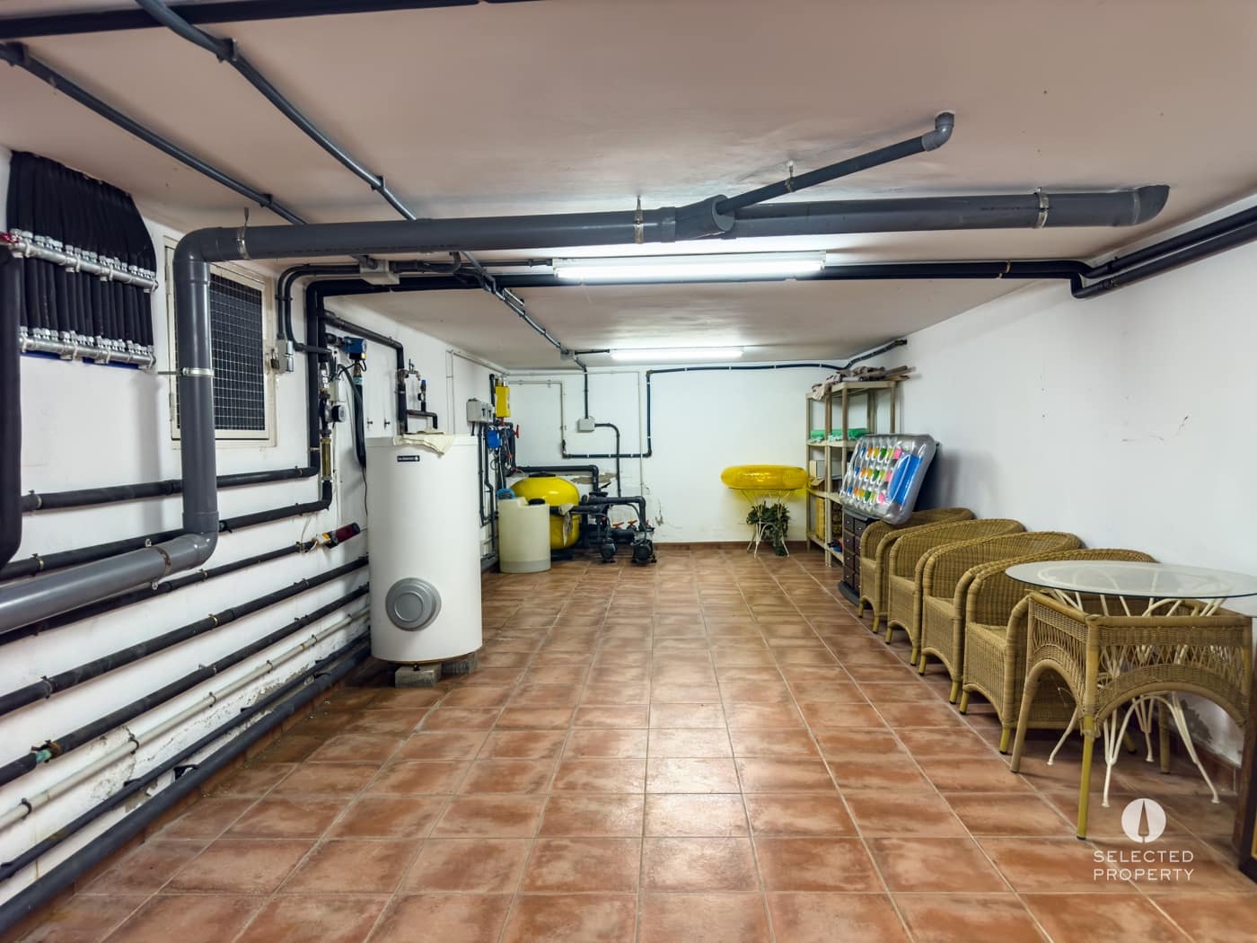 3 slaapkamer Villa te koop in Navata met zwembad - € 980.000 (Ref: 9789791)