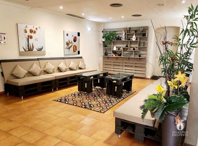 Hotel para venda em Empuriabrava, Castelló d'Empúries - 5 000 000 € (Ref: 9863442)
