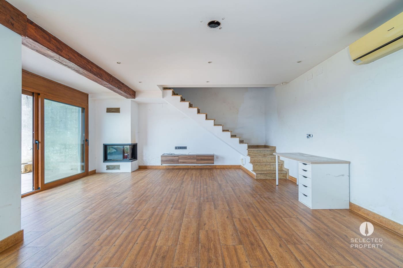 Casa de 2 habitaciones en Castelló d'Empúries en venta - 460.000 € (Ref: 9981405)