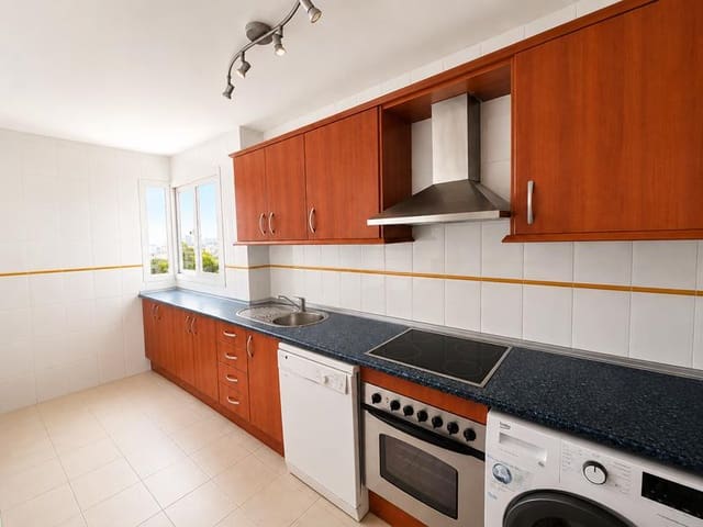 Piso de 2 habitaciones en San Luis de Sabinillas, Manilva en venta con piscina garaje - 232.500 € (Ref: 10008114)