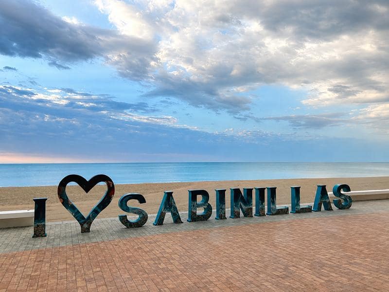 Piso de 2 habitaciones en San Luis de Sabinillas en venta con piscina garaje - 232.500 € (Ref: 10008114)