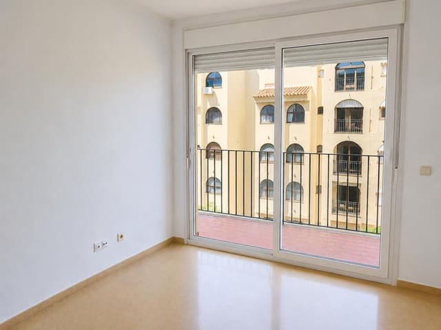 2 quarto Apartamento para venda em San Luis de Sabinillas, Manilva com piscina - 239 000 € (Ref: 10008115)
