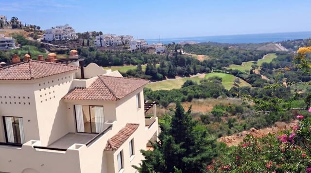 2 slaapkamer Flat te koop in Casares met zwembad garage - € 296.000 (Ref: 10008116)
