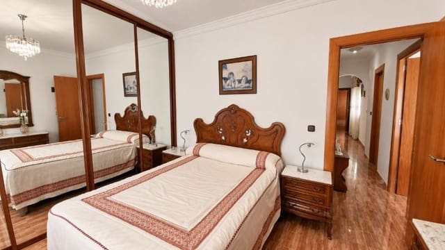 4 camera da letto Appartamento da affittare in Malaga città con garage - 1.700 € (Rif: 10049655)
