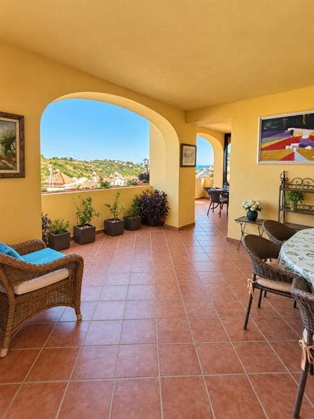 3 slaapkamer Flat te koop in Estepona met zwembad garage - € 487.000 (Ref: 10081544)