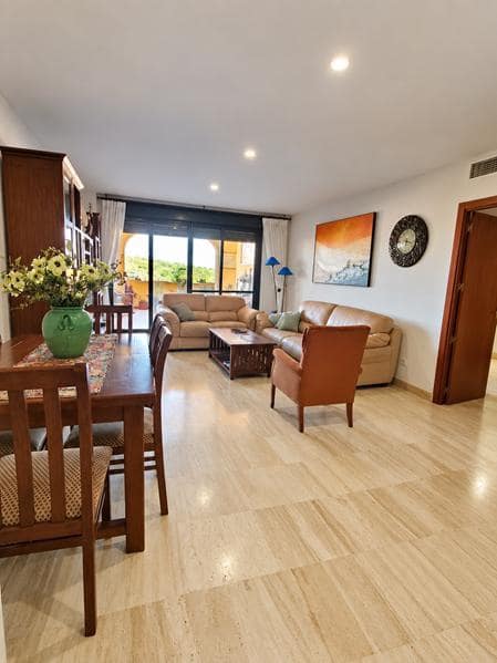 3 slaapkamer Flat te koop in Estepona met zwembad garage - € 487.000 (Ref: 10081544)