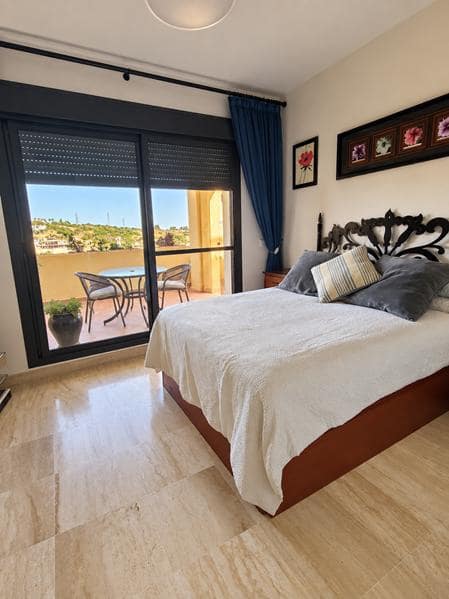 3 slaapkamer Flat te koop in Estepona met zwembad garage - € 487.000 (Ref: 10081544)