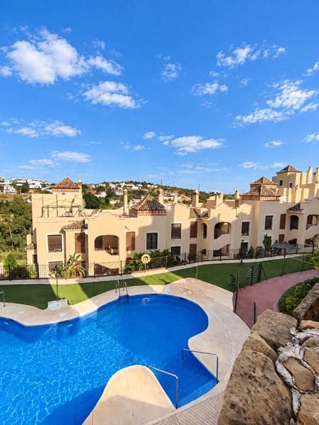 3 slaapkamer Flat te koop in Estepona met zwembad garage - € 487.000 (Ref: 10081544)