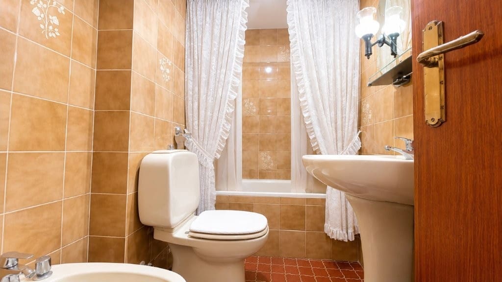 4 sypialnia Mieszkanie na sprzedaż w Miasto Malaga z garażem - 387 000 € (Ref: 10081546)