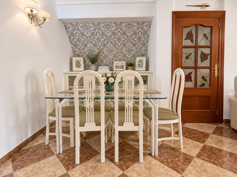 3 bedroom Flat for sale in Malaga city with garage - € 372,000 (Ref: 10081547)