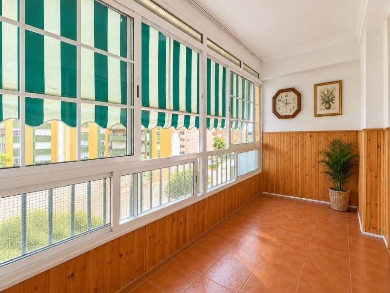 3 bedroom Flat for sale in Malaga city with garage - € 372,000 (Ref: 10081547)