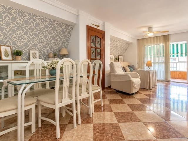 3 bedroom Flat for sale in Málaga city with garage - € 372,000 (Ref: 10081547)