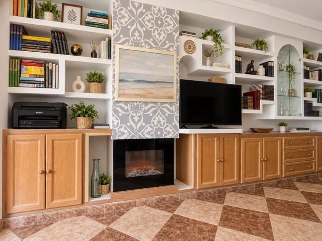 3 bedroom Flat for sale in Málaga city with garage - € 372,000 (Ref: 10081547)
