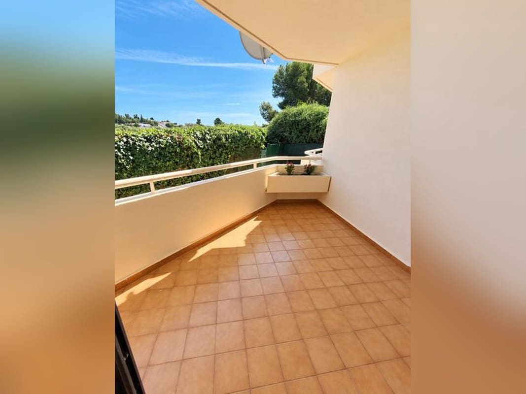 1 chambre Appartement à vendre à Estepona avec piscine - 223 000 € (Ref: 10113501)