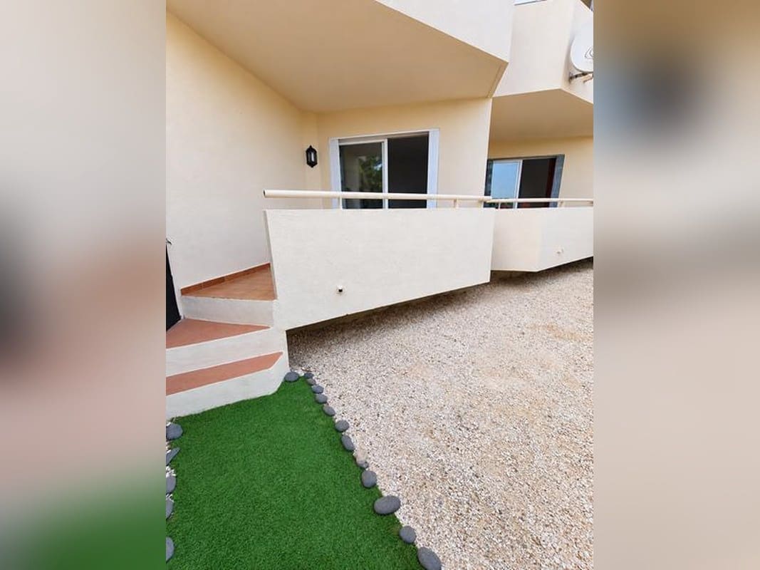 1 chambre Appartement à vendre à Estepona avec piscine - 223 000 € (Ref: 10113501)
