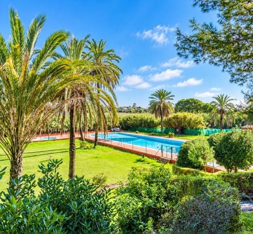 1 chambre Appartement à vendre à Estepona avec piscine - 223 000 € (Ref: 10113501)
