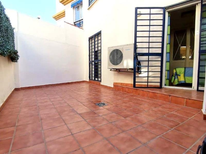2 bedroom Flat for rent in Malaga city with garage - € 1,250 (Ref: 10113502)