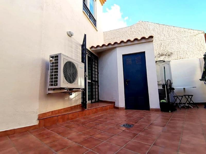 2 bedroom Flat for rent in Malaga city with garage - € 1,250 (Ref: 10113502)