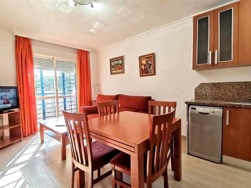 2 bedroom Flat for rent in Malaga city with garage - € 1,250 (Ref: 10113502)