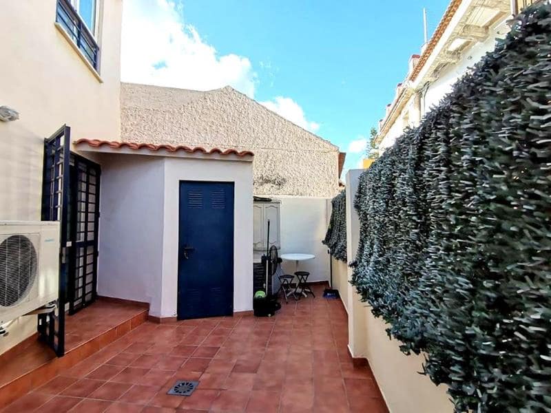 2 bedroom Flat for rent in Malaga city with garage - € 1,250 (Ref: 10113502)