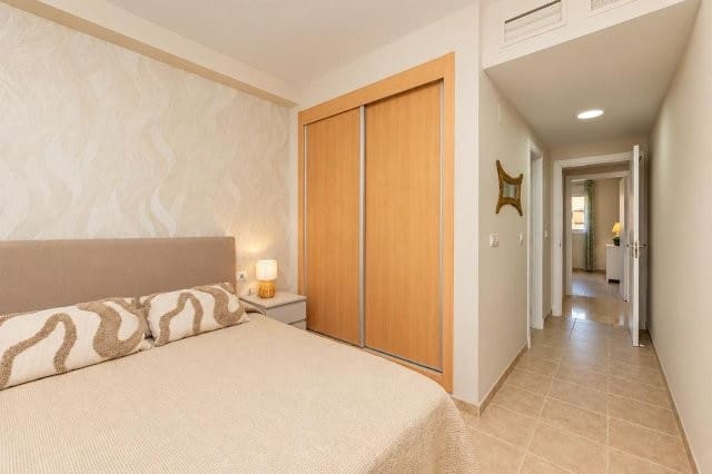 2 bedroom Flat for rent in Casares with pool garage - € 1,100 (Ref: 10170200)