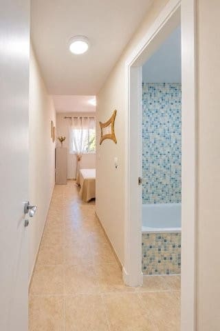 2 bedroom Flat for rent in Casares with pool garage - € 1,100 (Ref: 10170200)
