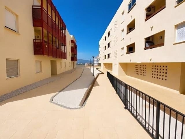 2 sovrum Lägenhet till salu i San Luis de Sabinillas med pool garage - 240 000 € (Ref: 10172922)