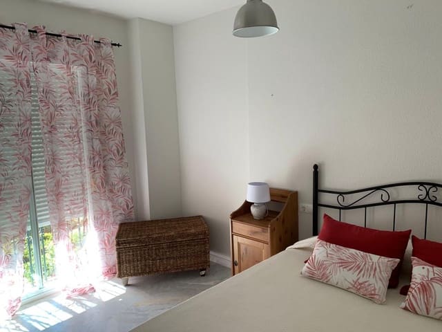 2 sovrum Lägenhet att hyra i San Luis de Sabinillas, Manilva - 950 € (Ref: 10176019)