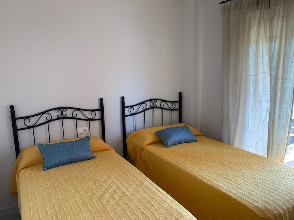 2 sovrum Lägenhet att hyra i San Luis de Sabinillas med pool garage - 950 € (Ref: 10176019)