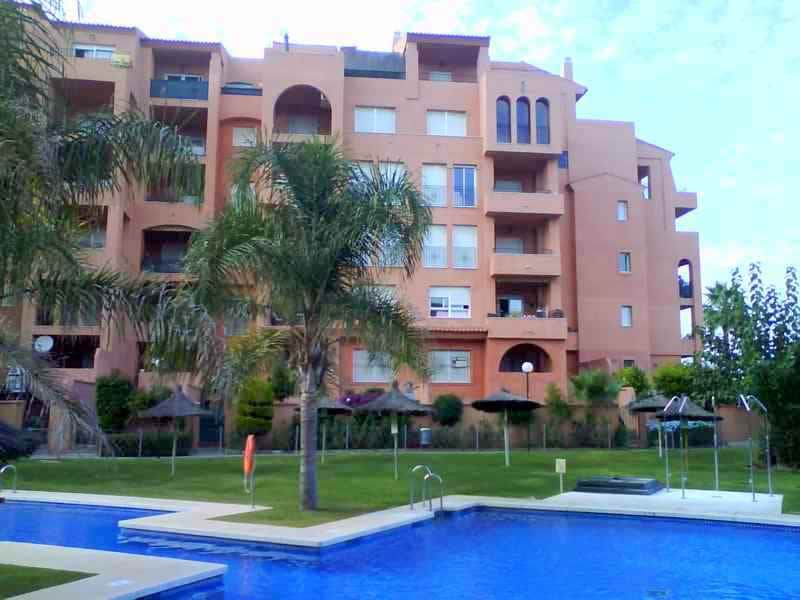 2 sovrum Lägenhet att hyra i San Luis de Sabinillas med pool garage - 950 € (Ref: 10176019)