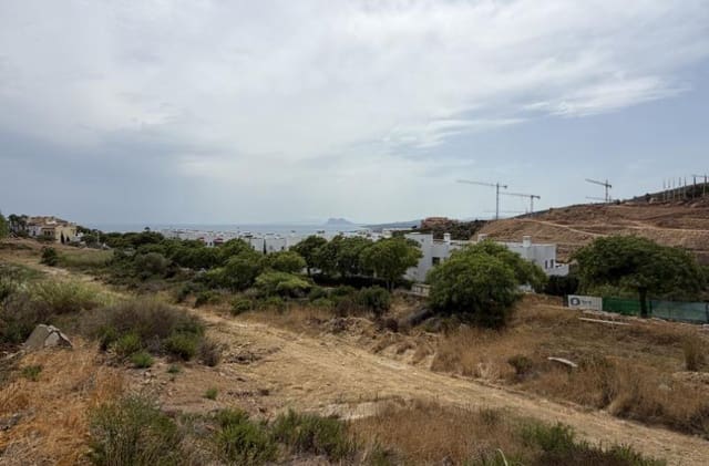 Byggetomt til salgs i San Luis de Sabinillas, Manilva - € 2 300 000 (Ref: 10182200)