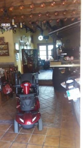 Commercieel te koop in Estepona - € 254.500 (Ref: 3464482)