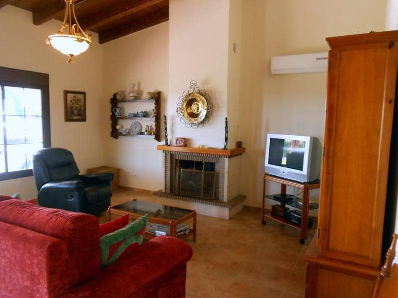 4 soveværelse Villa til salg i Estepona - € 899.000 (Ref: 3464499)