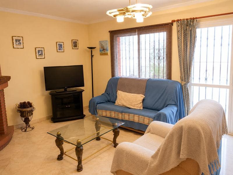 3 sovrum Radhus till salu i Estepona med garage - 743 000 € (Ref: 3464721)