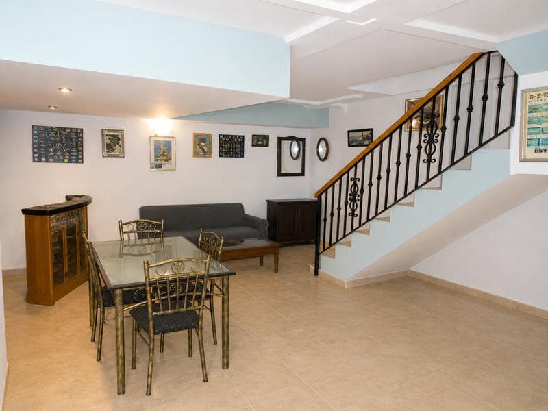 3 sovrum Radhus till salu i Estepona med garage - 743 000 € (Ref: 3464721)