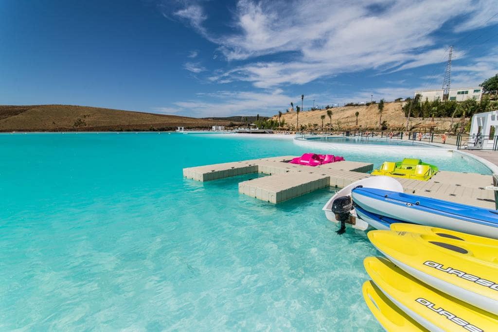 2 bedroom Flat for sale in Estepona with pool garage - € 580,000 (Ref: 4158833)