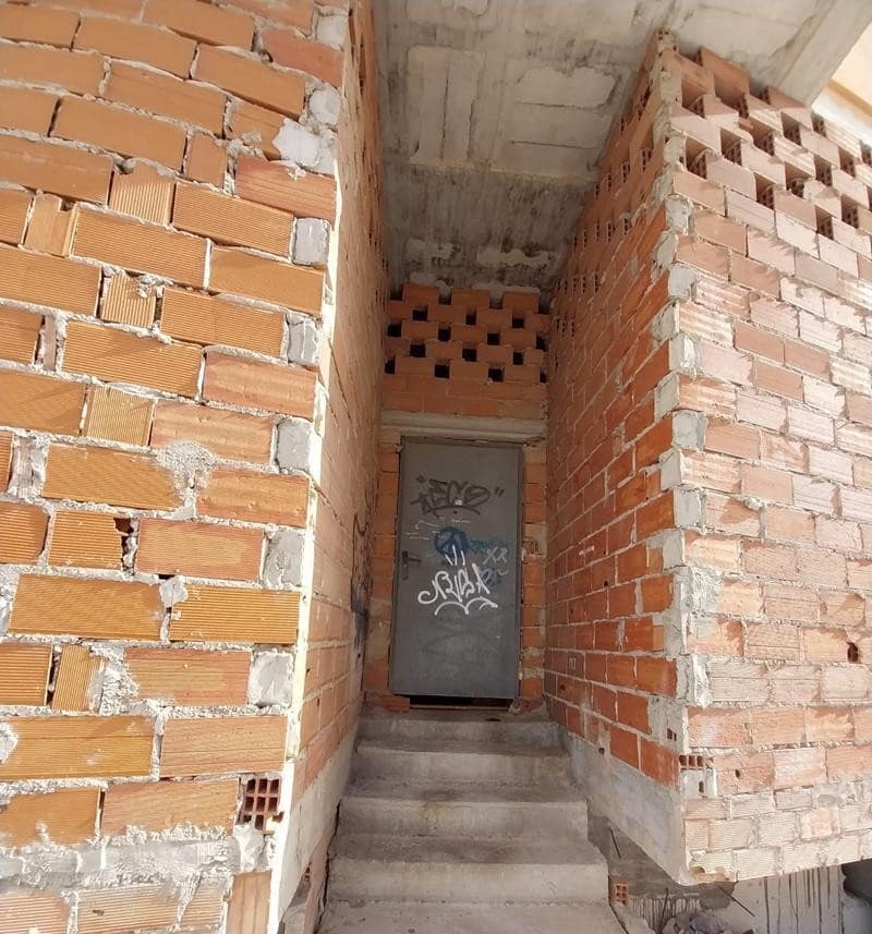 Kommersiell til salgs i Estepona - € 159 000 (Ref: 4158860)