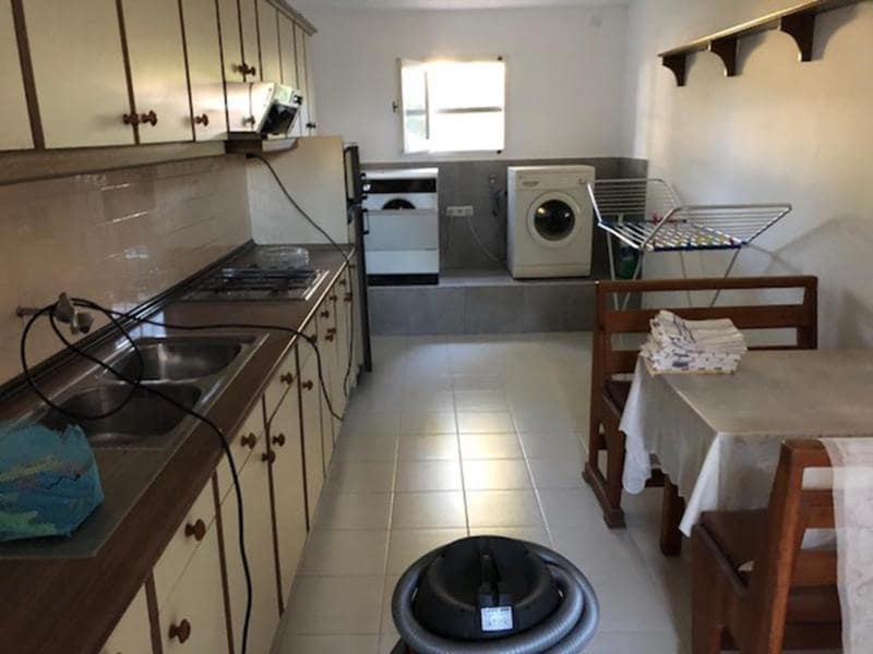 6 bedroom Villa for sale in Estepona with pool - € 1,200,000 (Ref: 4158925)